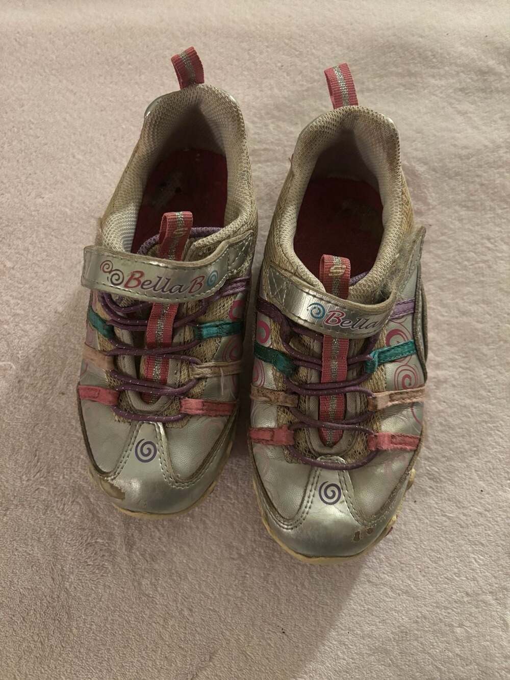 Skechers Bella Ballerinas 82022L Size 10.5 Silver Sneakers